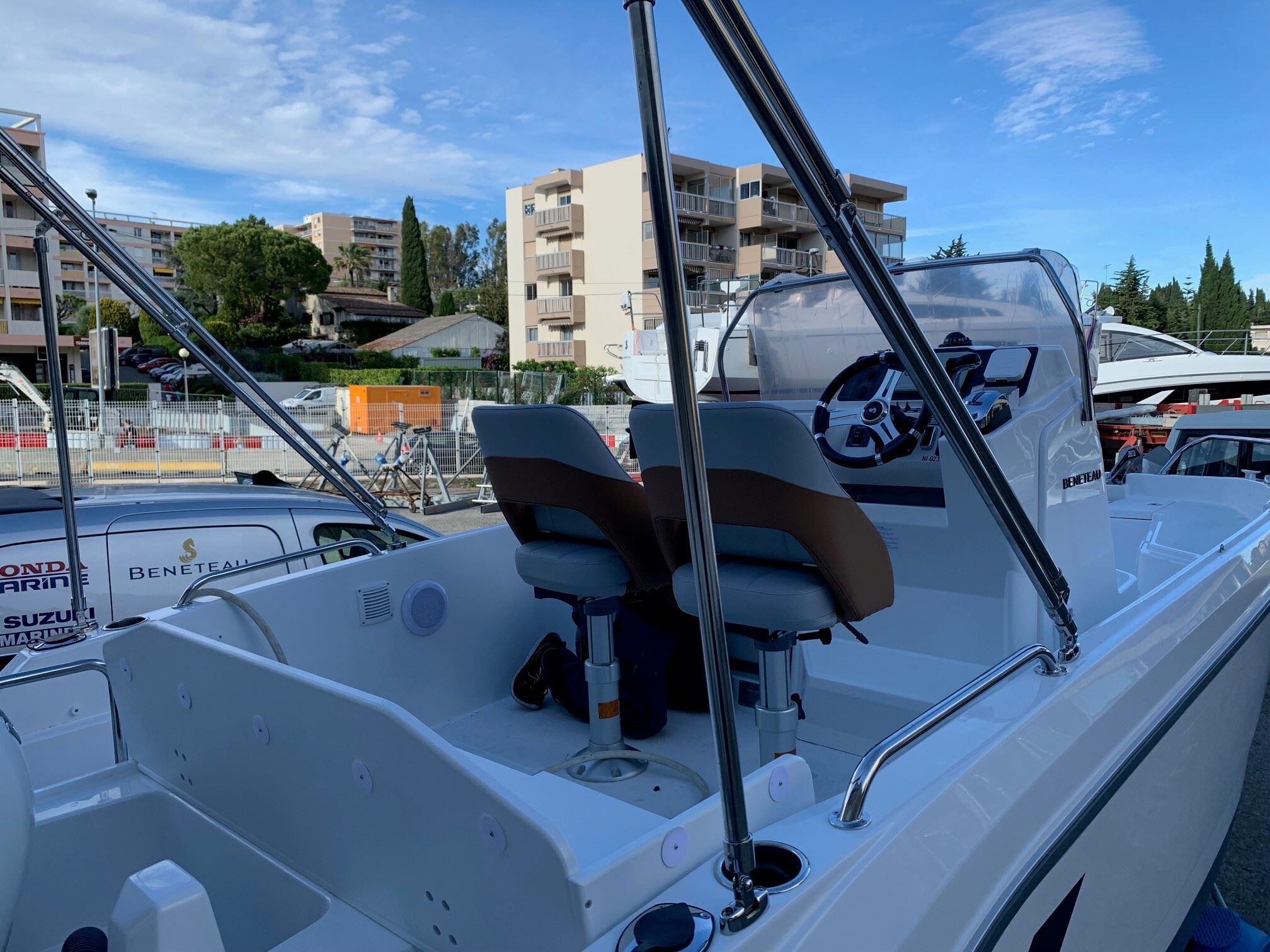 slider 2 Beneteau Flyer 6 SPACEdeck